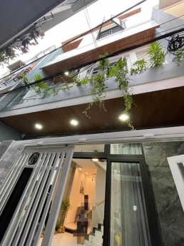 Nhà 3 tầng Trần Cao Vân, mới xây, gần trung tâm Ông Ích Khiêm, 3.2tỷ