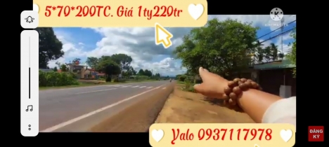 Bán lô đất 2 mặt tiền Quốc lộ 14 và đường lô 2, Chư sê, Gia Lai. Giá 1ty220