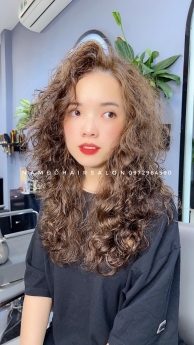 Đại Chỉ Uy Tín Uốn Xù Mì Giá Rẻ Hoài Đức - Nam Đỗ Hair Salon