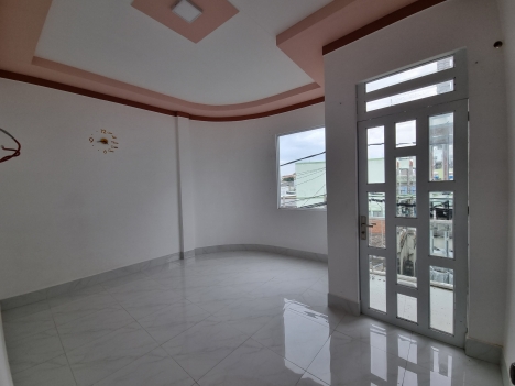 NHÀ LẦU RỘNG RÃI LỘ Ô TÔ HẺM 583 Đường 30/4, P HƯNG LỢI