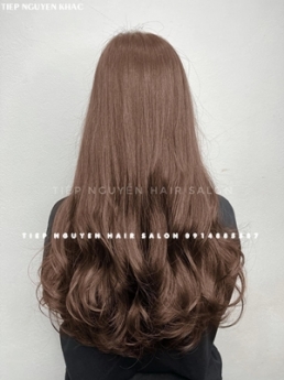 Uốn tóc xoăn layer. Uốn layer xoăn đuôi - Tiệp Nguyễn Hair Salon