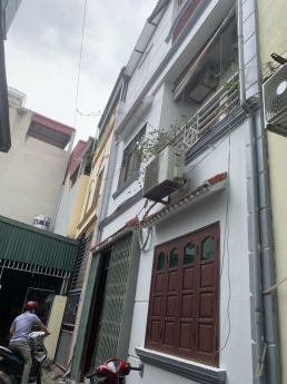 CHÍNH CHỦ BÁN GÁP NHÀ THẠCH BÀN - 20M RA Ô TÔ TRÁNH - DT 40M2 - MT 6.25M - GIÁ 3.5 TỶ -