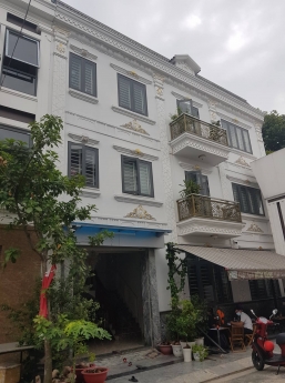 Còn có 13 căn nhà phố thương mại An Phát Residence tại đường Bùi Thị Xuân, Dĩ An, Bình Dương, giá