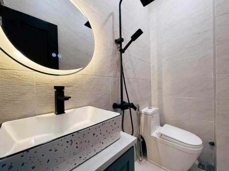 SIÊU PHẨM NHÀ KIỆT HOÀNG DIỆU 2 TẦNG GIÁ RẺ