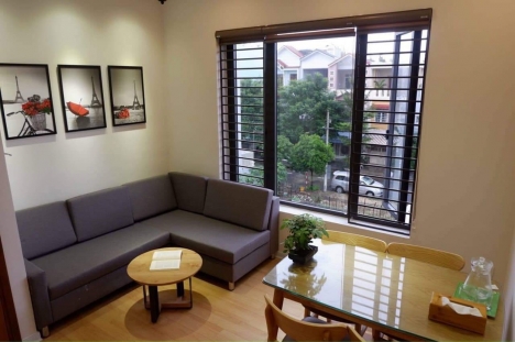 Đường lớn, ô tô đậu đổ ngày đêm, sân ô tô thoáng đẹp Trần Viện, Hoà Xuân, nhà mới ở ngay.