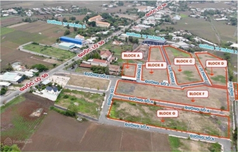 Cần bán lô đất Mặt tiền Quốc Lộ 50 trung tâm Cần Đước .