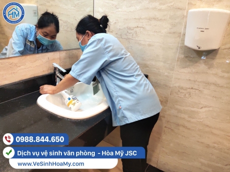 Vệ sinh thiết bị nhà xưởng, vệ ính Hòa Mỹ