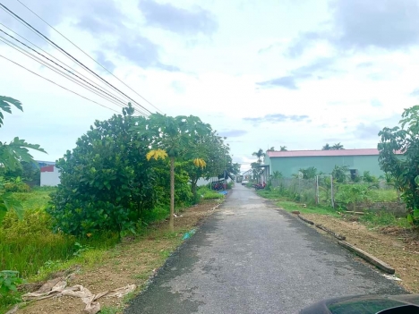 lô đất 2100m2  tại Hòa Nghĩa, Dương Kinh giá chỉ 3.5 tr.m2 đường 6m