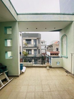 Gấp bán nhà mặt tiền nhà Đô Đốc Lộc, Q.Tân Phú.118m2, 3 tầng, 5.3m x 23.5m, giá chỉ 12.8 tỷ.