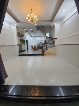 Bán  nhà góc 2 mặt tiền –5 tầng phường trường thọ thủ đức, LH 0909428959.