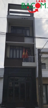 Bán nhà 1 trệt 3 lầu 77m2 đường ôtô gần vincom biên hoà đồng nai
