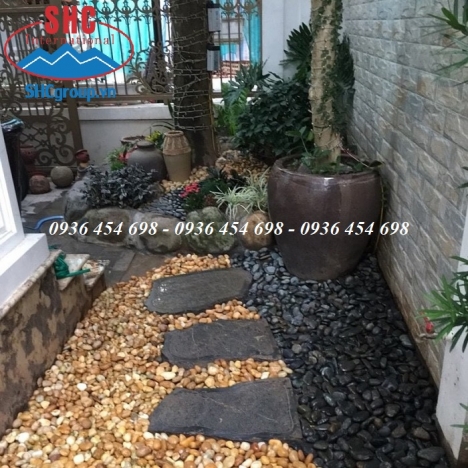 Sỏi vàng tự nhiên trang trí góc vườn