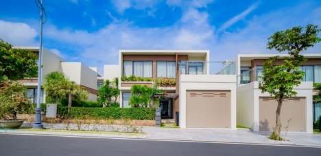 BÁN BIỆT THỰ VIEW BIỂN CAM RANH GIÁ TỐT NHẤT NẰM CẠNH SÂN GOLF LH
