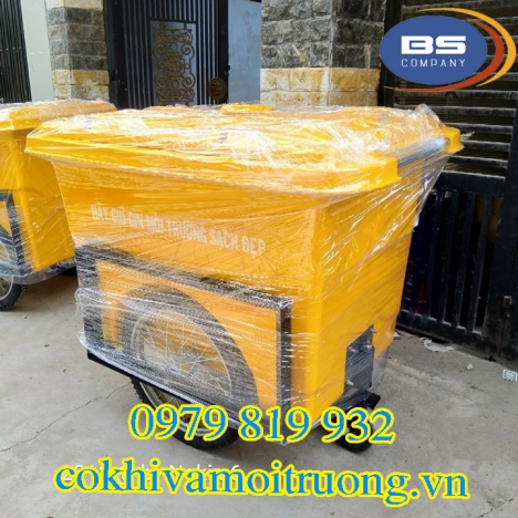 Xe Thu Gom Rác Nhựa Composite 660 Lít