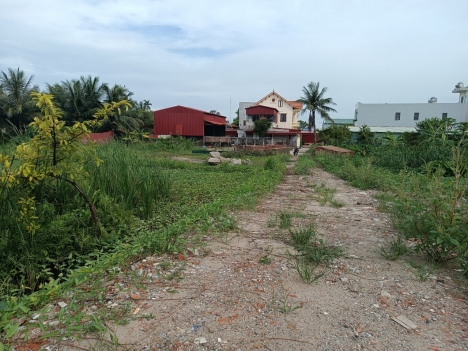 đg 6m tuyến 2 hợp đức đồ sơn cách  mặt đg  353  100m  hải phòng