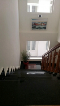 Cần bán khách sạn đang kinh doanh trên đường Ngô Quyền, Phường 6, TP. Đà Lạt giá 17 tỷ