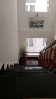 Cần bán khách sạn đang kinh doanh trên đường Ngô Quyền, Phường 6, TP. Đà Lạt giá 17 tỷ