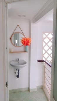 Bán nhà Trần Xuân Soạn Quận 7, 3.5 tỷ 3 tầng 3PN, Không Quy Hoạch, Đủ Công Năng