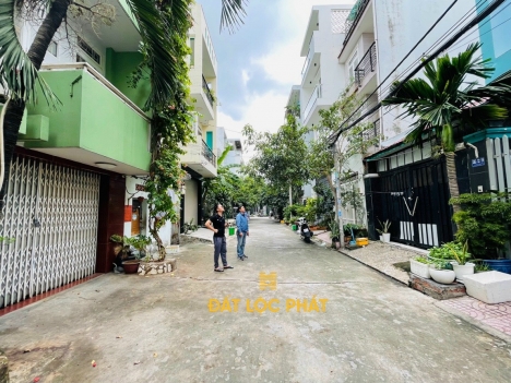Giỏ Hàng cực Thơm! Đất Nền Phường Phú Mỹ Quận 7! Đường Số 15B - Phạm Hữu Lầu - Giá: 7.x Tỷ   Ms