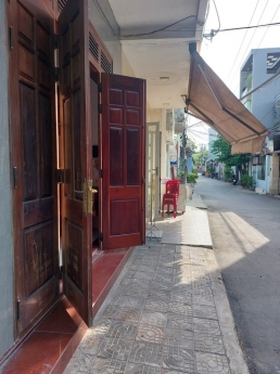 Siêu rẻ 5,25 tỷ nhà lô góc ngã tư Nguyễn Phước Nguyên