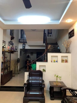 NHÀ ĐẸP GIÁ RẺ TRƯNG NỮ VƯƠNG - HẢI CHÂU - Ô TÔ NGỦ TRONG NHÀ - 5.7 TỶ