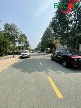 BÁN LÔ ĐẤT NGAY SONG NGỮ LẠC HỒNG 81M2 SHR FUll THỔ CƯ BỬU LONG CHỈ 3,2 TỶ