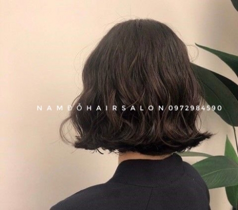 Làm Tóc Ngắn Địa Chỉ Salon Uốn Nhuộm sóng Nước Đẹp Giá Rẻ Hoài Đức - Nam Đỗ Hair Salon