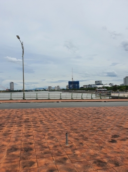 Nhà bán mặt tiền đường Lê Duẩn 175m2. Giá chỉ 250tr. Mua nhanh kẻo hết