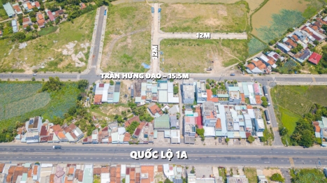 Cần tiền bán gấp lô đất ngay mặt tiền đường Trần Hưng Đạo Hoà Vinh, Phú Yên giá 1,9 tỷ /150m2