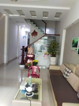 KHUÔNG VIỆT - TÂN PHÚ - 39M2 - 3 TẦNG - 4 PHÒNG NGỦ - NHÌNH 5 TỶ