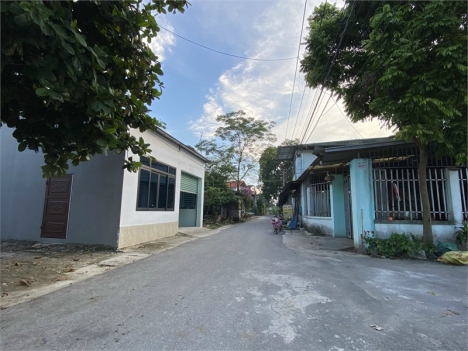 Hàng F0 tại Ba Mô, Hương Sơn, Bình Xuyên cách khu công nghiệp Khai Quang 800m