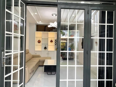 BÁN NHÀ SÁT MẶT TIỀN NGUYỄN THỊ THẬP, 75M2-8 TỶ NHỈNH