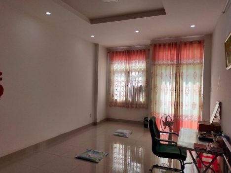 KHUÔNG VIỆT - TÂN PHÚ - 39M2 - 3 TẦNG - 4 PHÒNG NGỦ - NHÌNH 5 TỶ