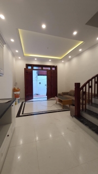 Nhà đẹp Phúc Lợi, mới cứng coong, 2 thoáng, 35m, 5 tầng nhỉnh 2 tỷ