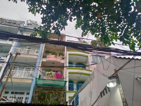 Bán Nhà Đất Mặt Tiền Huỳnh Tấn Phát Quận 7, Diện Tích Lớn, Thương Mại Dịch Vụ Cao Tầng