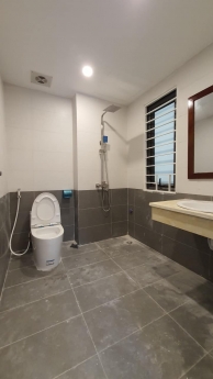 Nhà đẹp Phúc Lợi, mới cứng coong, 2 thoáng, 35m, 5 tầng nhỉnh 2 tỷ