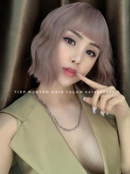 Tóc uốn xoăn nhẹ nhàng, tóc xoăn sóng lơi. - Tiệp Nguyễn Hair Salon