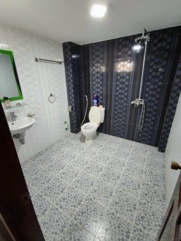 Nhà hẽm 5m Phước Long 7 tỷ 900.