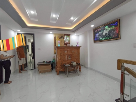 Trung tâm Thành phố - K. Trưng Nữ Vương, Hải Châu – Kiệt ô tô thông – ra đường lớn chỉ vài bước