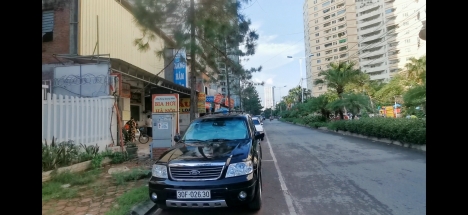 Cho thuê Biệt Thự nguyên căn 185m2 3 tầng mặt tiền 10m, vỉa hè rộng, dân cư đông đúc, kd sầm uấ