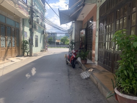 Mặt tiền gần chợ Tân An ô tô vào nhà giá đầu tư 2,43 tỷ