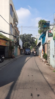 Nhà  44m2 Giá 3,3 tỷ  hẻm 84 Bùi Quang Là p12 Gò Vấp