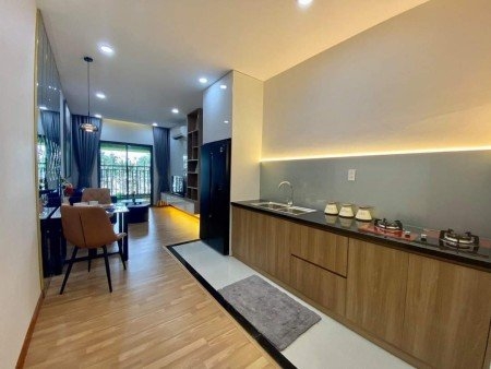 Bán căn hộ đã hoàn thiện, gần ngay chợ Thủ Đức, Giá tốt