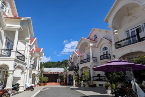 Bán khu biệt thự đẹp Hùng Vương Đà Lạt