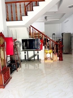 Nhà đệp HXH Bùi Quang Là Phường 12 Gò Vấp TP HCM nhỉnh 3 tỷ.