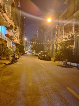 Cho thuê nhà mặt phố Trần Đăng Ninh Hà Đông,  5 tầng full nội thất,  phù hợp KD,  Văn Phòng, ở