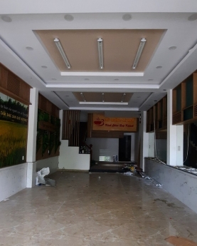TỤT DỐC Mặt tiền karaoke 5 Tầng Ngô Văn Sở lao về 15.2 tỷ, đầu tư ngay, dòng tiền xung quanh