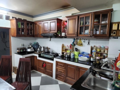 Lạc Long Quân - Tân Bình - DT 5,12X12 - 4 Tầng- Nhỉnh 5 Tỷ