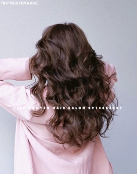 Tóc layer, tóc uốn xoăn bung layer. - Tiệp Nguyễn Hair Salon