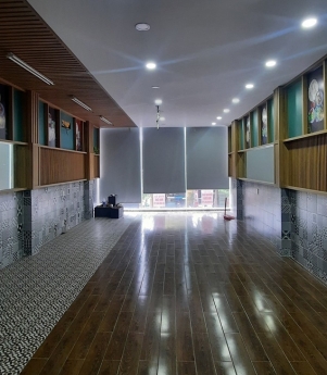 TỤT DỐC Mặt tiền karaoke 5 Tầng Ngô Văn Sở lao về 15.2 tỷ, đầu tư ngay, dòng tiền xung quanh